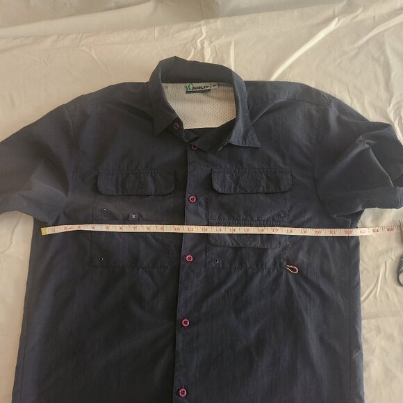 Hurley Navy Button Down Short Sleeve Work Shirt Size Medium - Picture 8 of 9